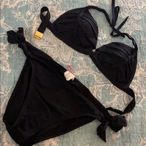 Luxe black bikini size 8
